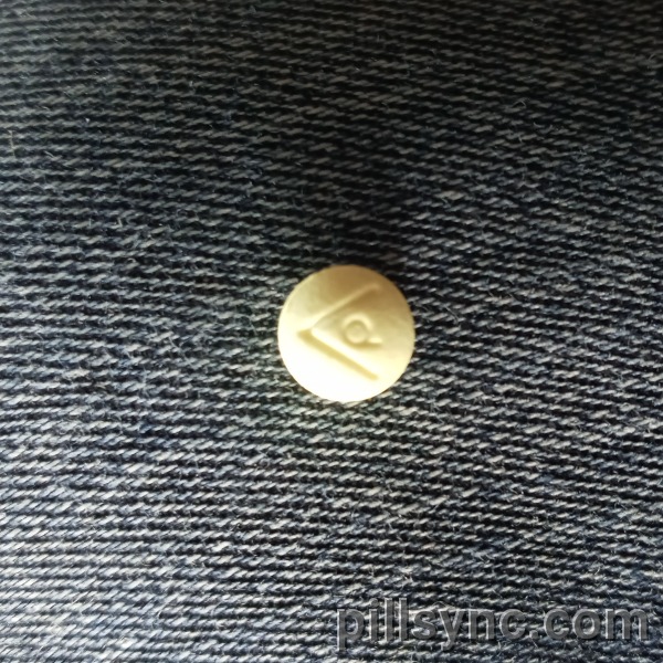 YELLOW ROUND AP 121 Aspirin 81 MG Delayed Release Oral Tablet Pill Images